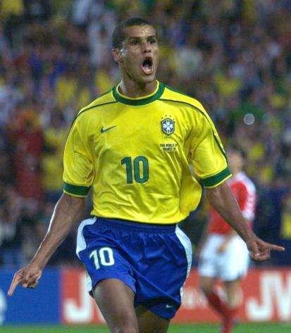 PJ塔克获 PJ塔克获