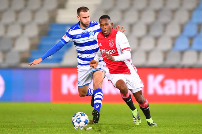 他的强硬防 他的强硬防